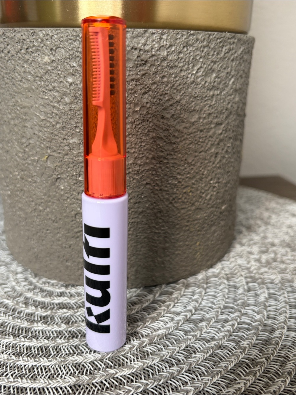 Kulfi Free The Brow Volumizing & Laminating Brow Gel